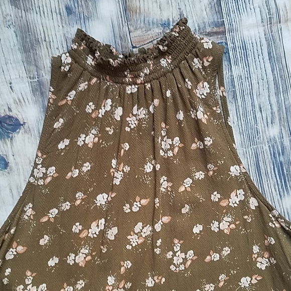 a new day Sleeveless Top - Picture 2 of 8